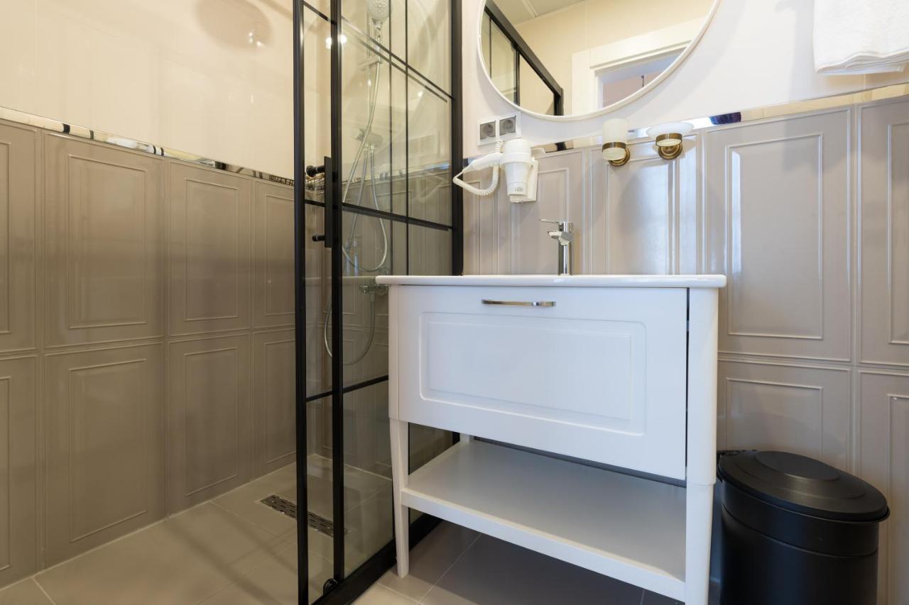 Giges King Boutique Hotel Antalya Bagian luar foto