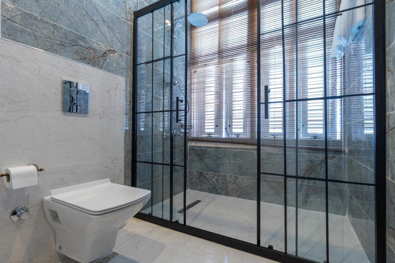 Giges King Boutique Hotel Antalya Bagian luar foto